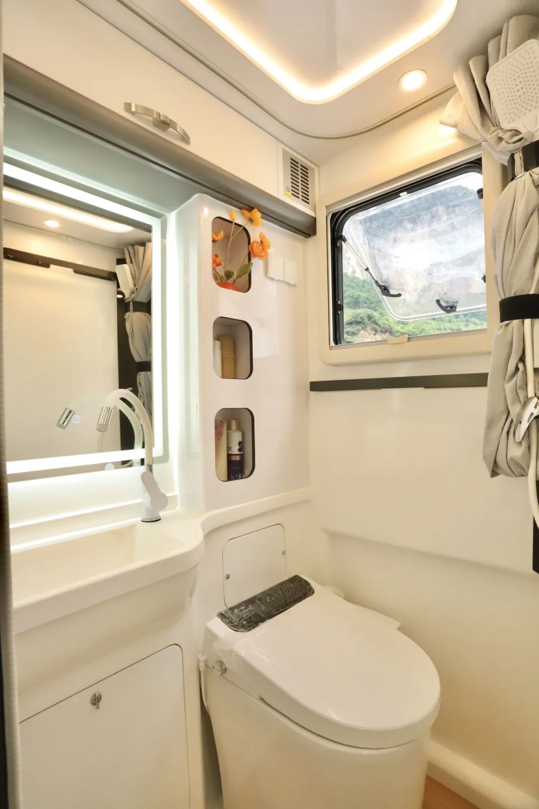 微信圖片_20240825173717.jpg 微信圖片_20240825173717.jpg